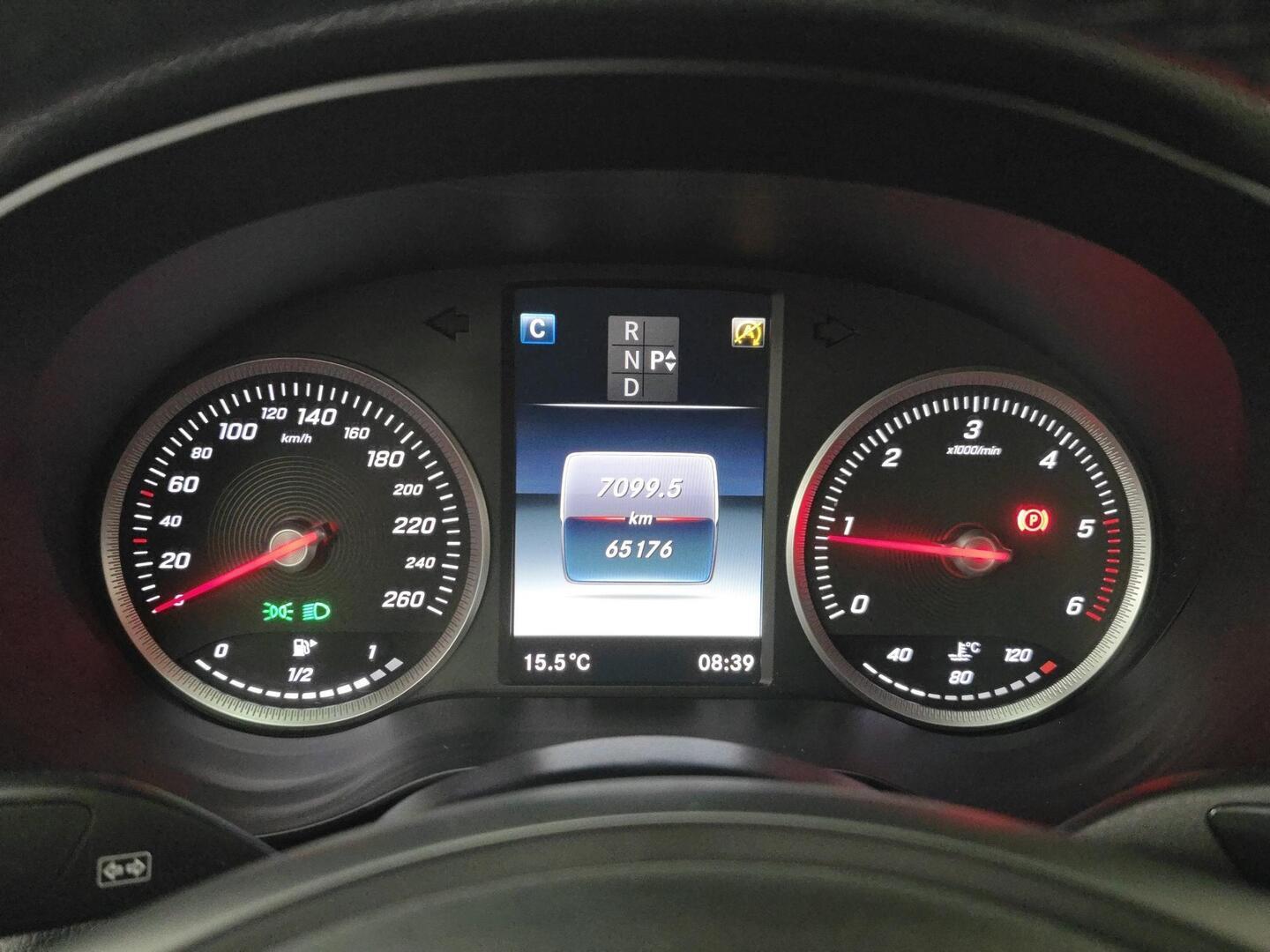 MERCEDES-BENZ C 2016