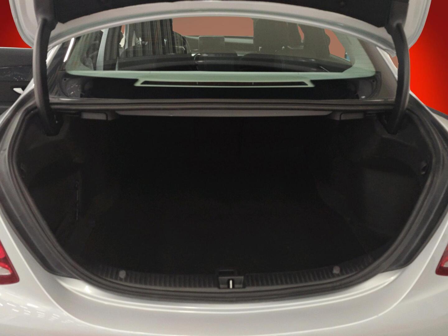 MERCEDES-BENZ C 2016