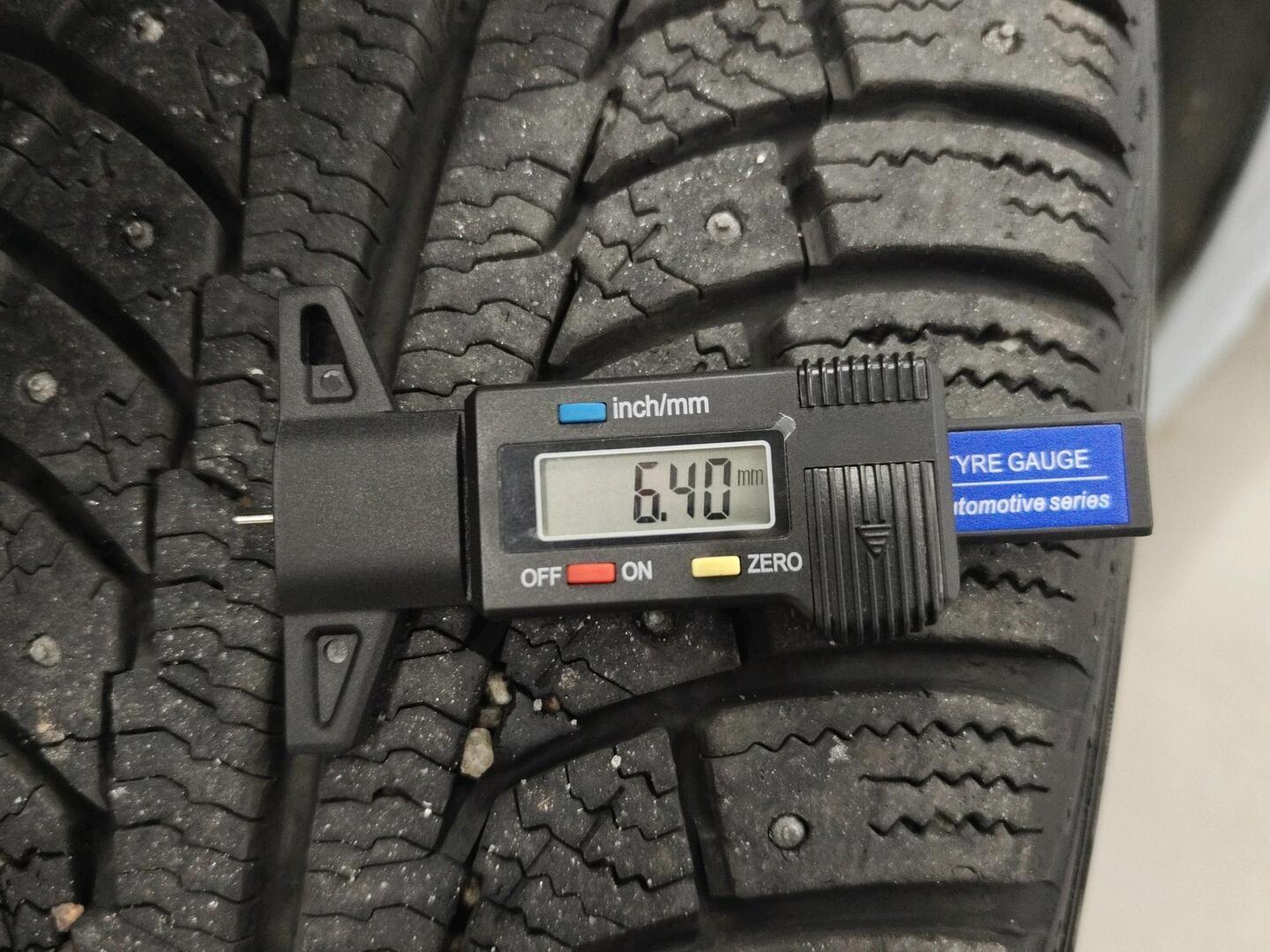 MERCEDES-BENZ E 2013