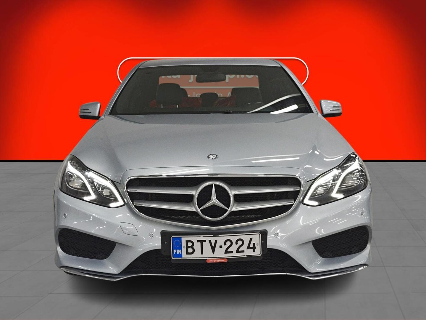 MERCEDES-BENZ E 2013