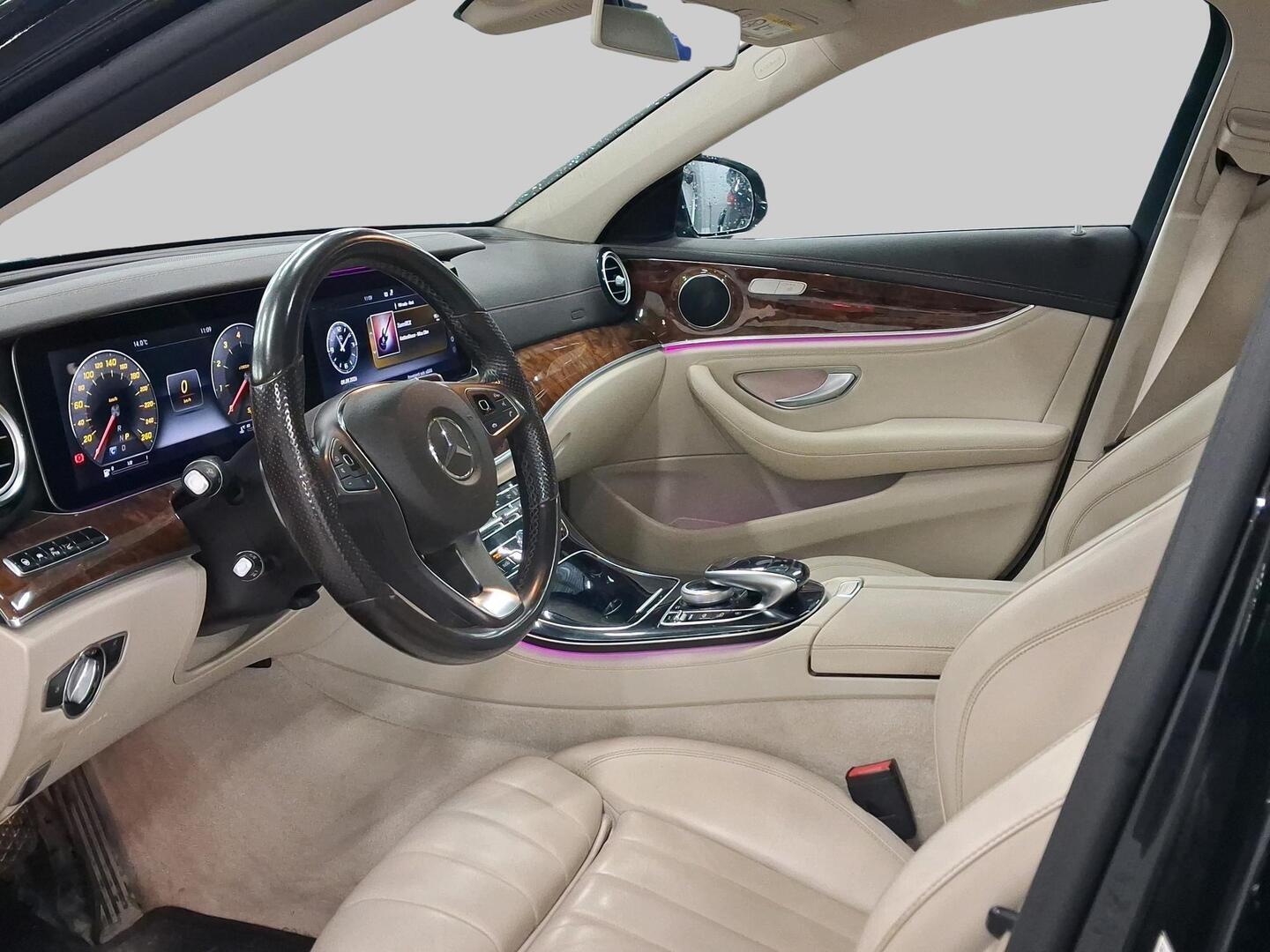 MERCEDES-BENZ E 2017