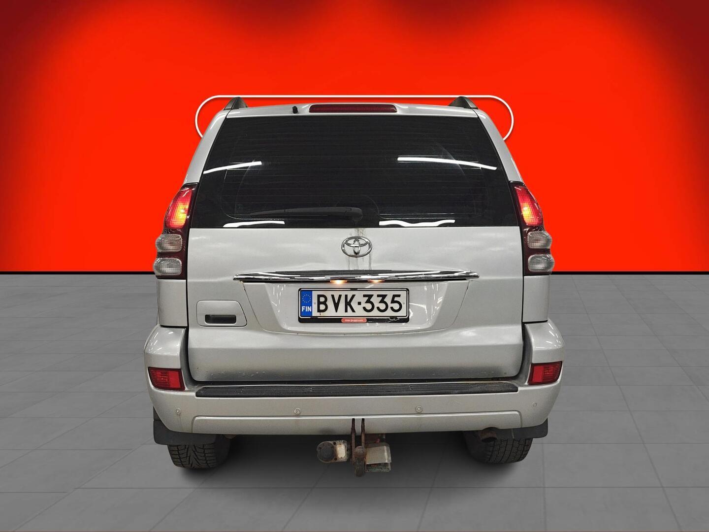 TOYOTA Land Cruiser 2005