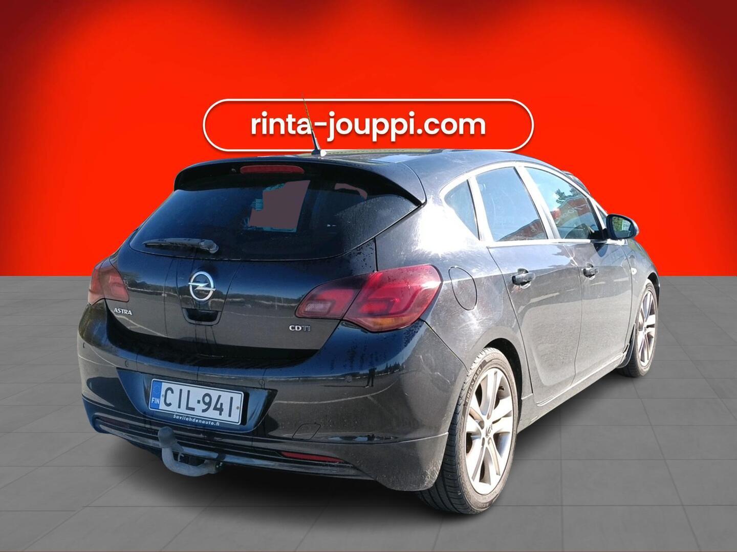 OPEL Astra 2011