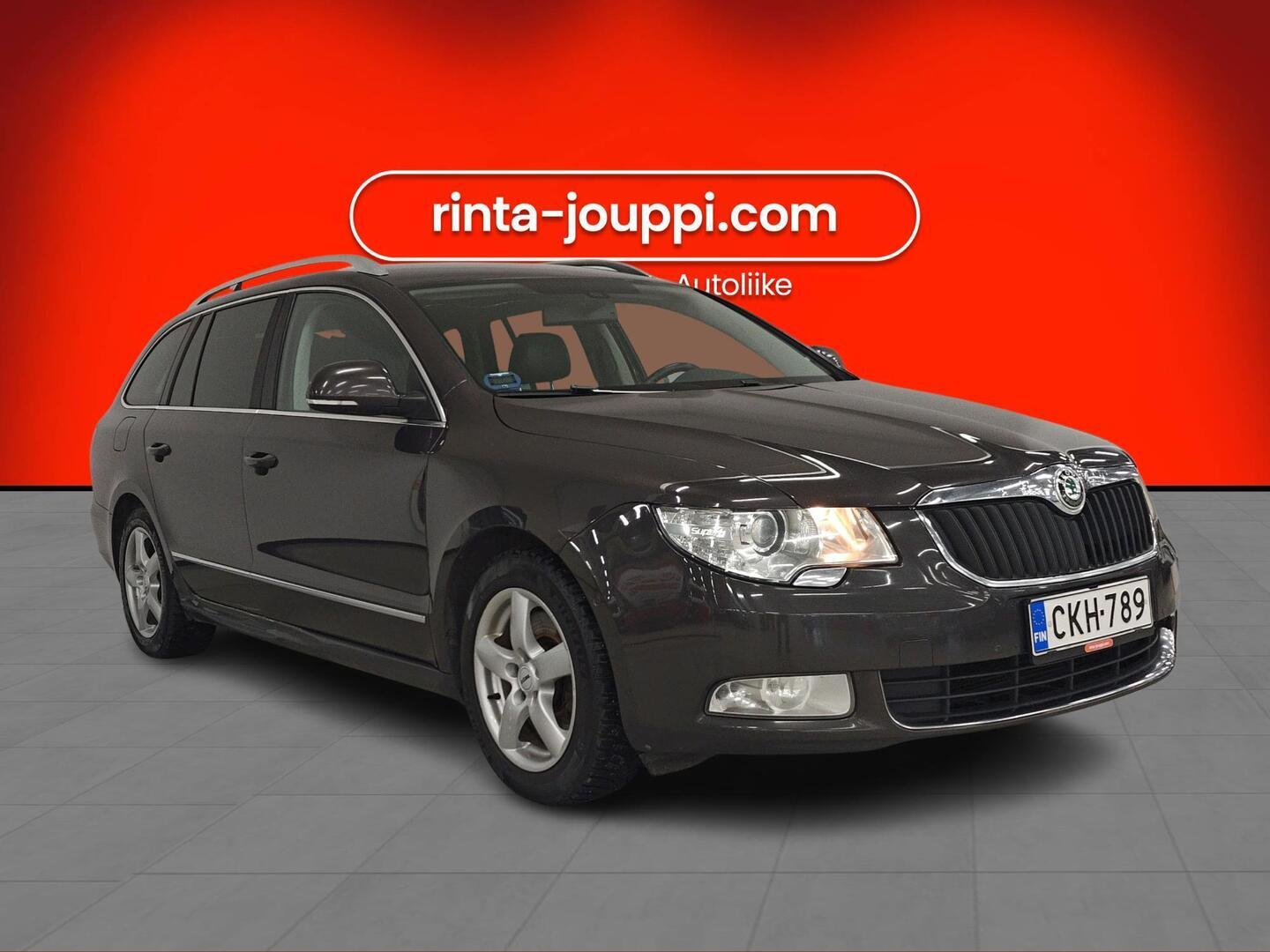 SKODA Superb 2011