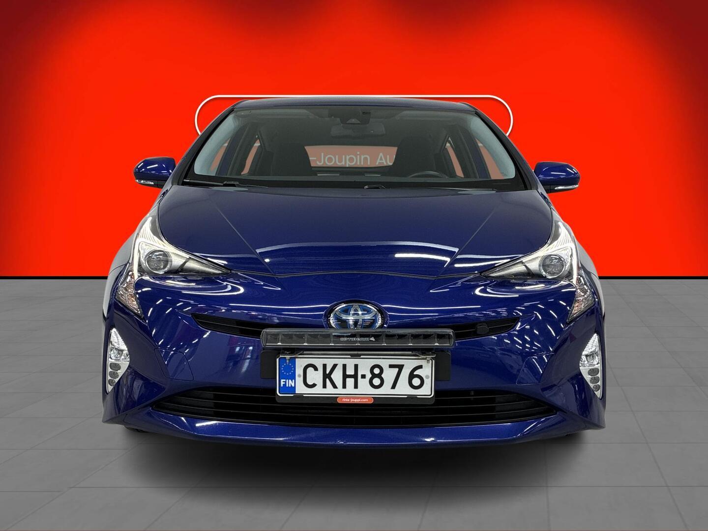 TOYOTA Prius 2017