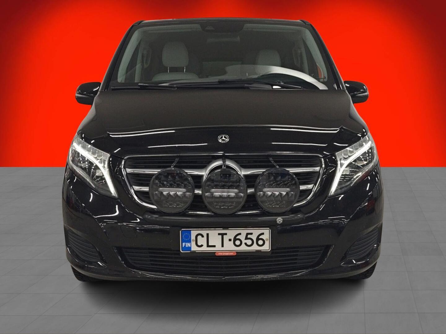 MERCEDES-BENZ V 2019