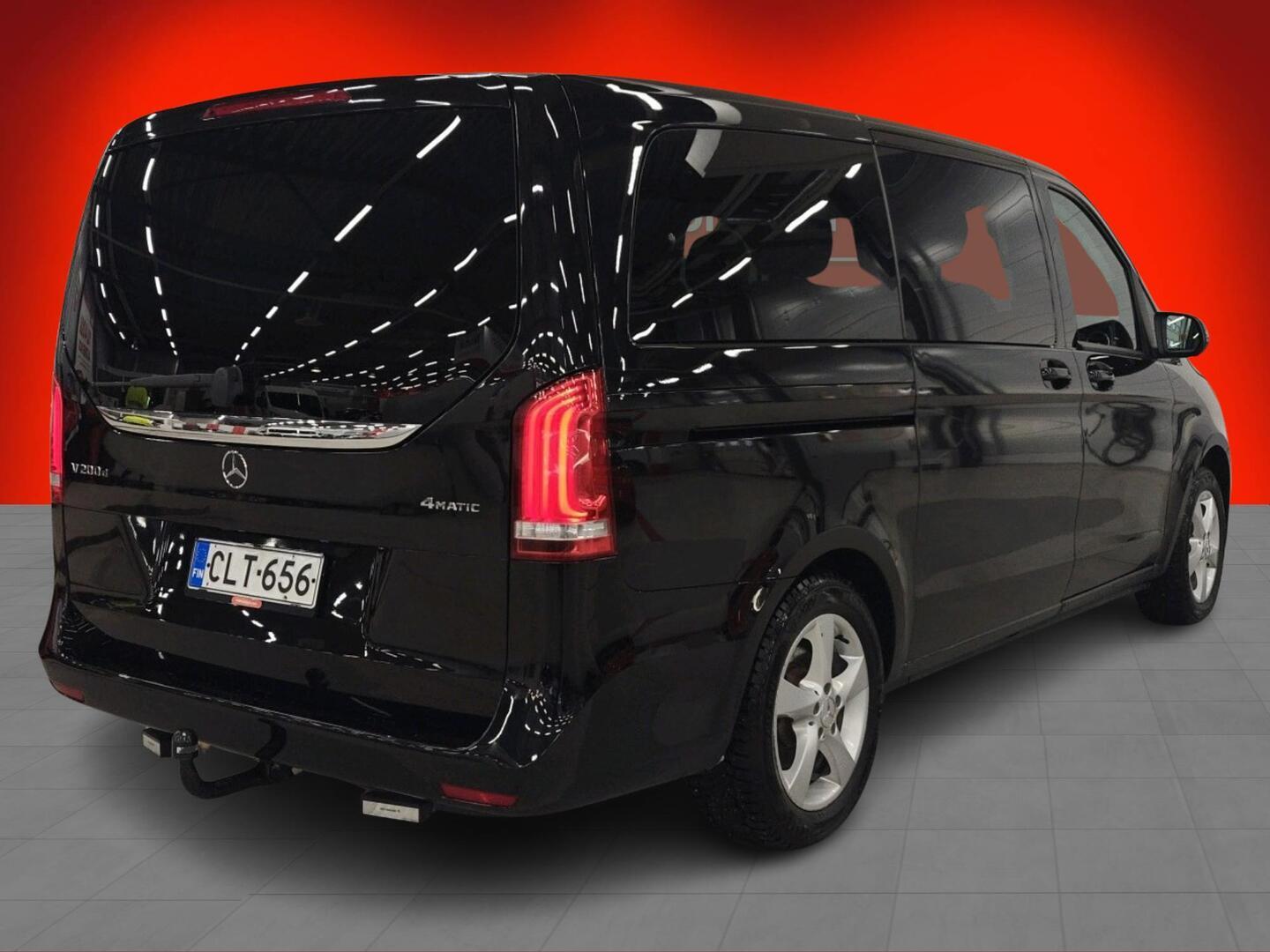 MERCEDES-BENZ V 2019