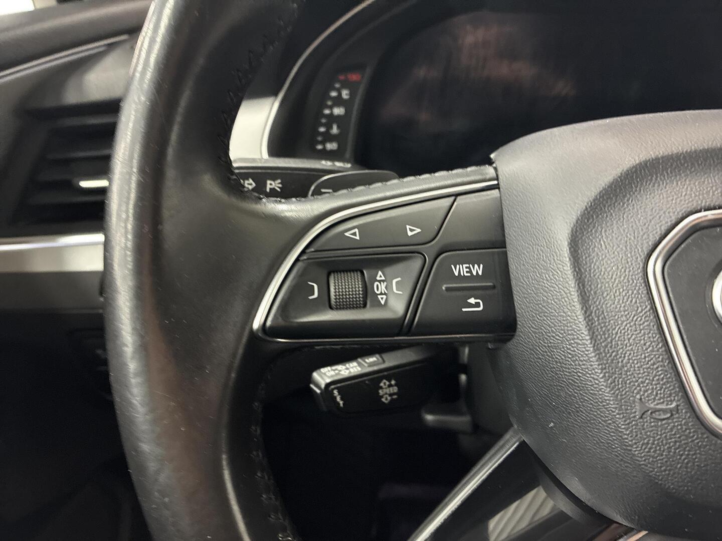 AUDI Q7 2016