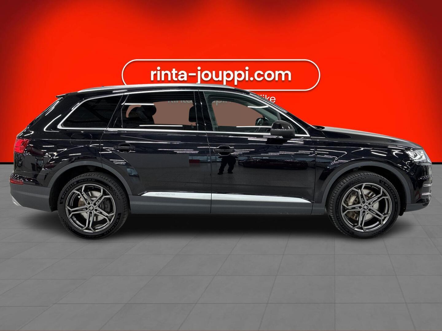 AUDI Q7 2016