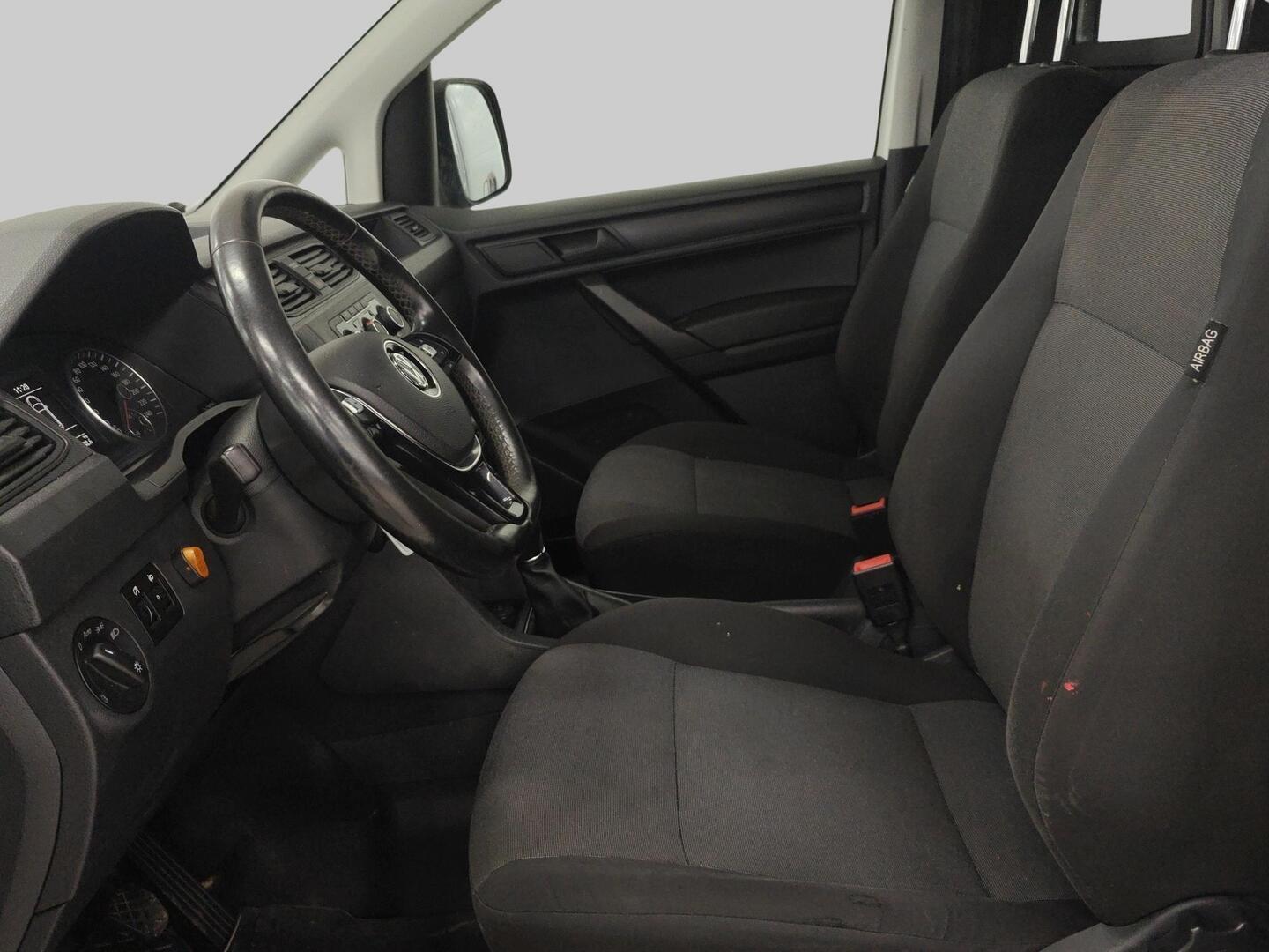 VOLKSWAGEN Caddy 2019