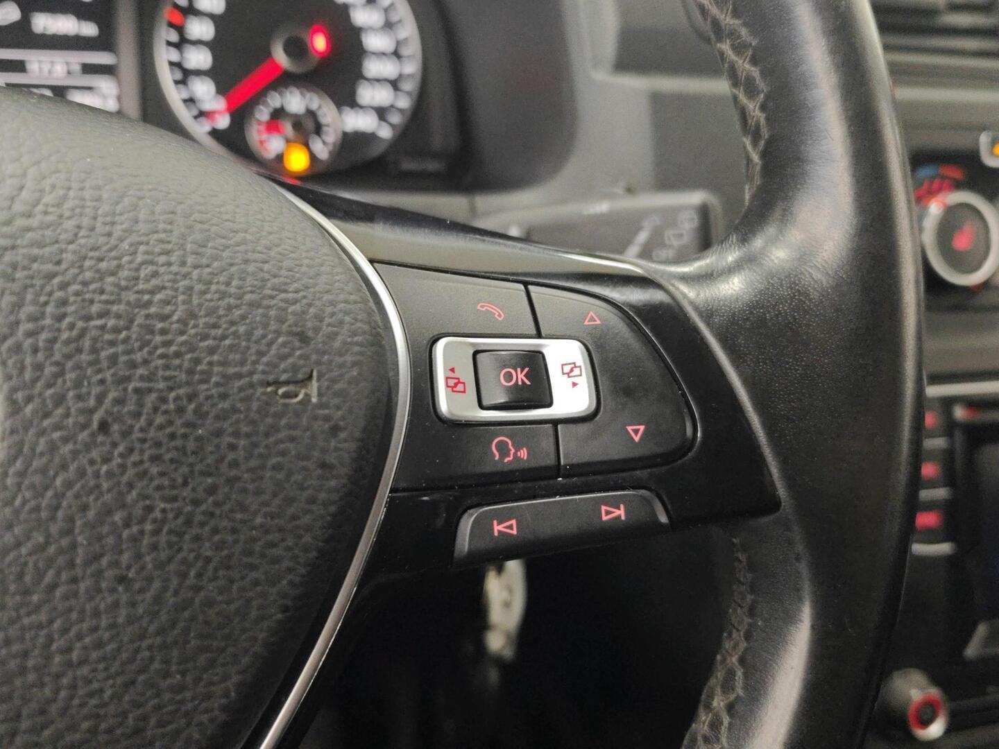 VOLKSWAGEN Caddy 2019