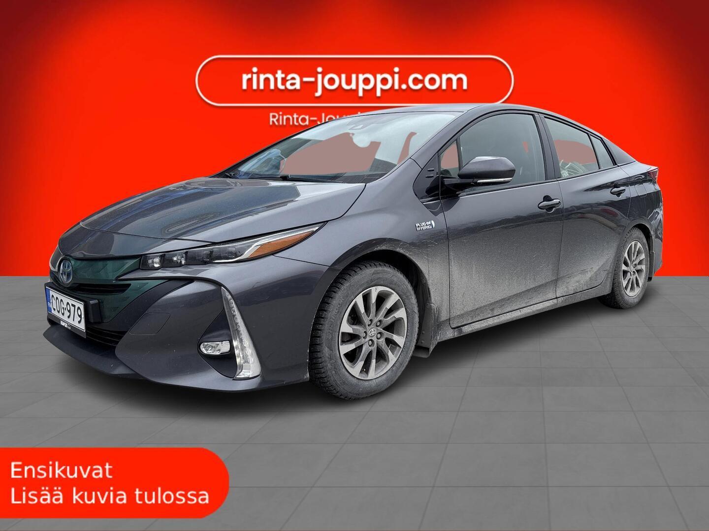 TOYOTA Prius 2017