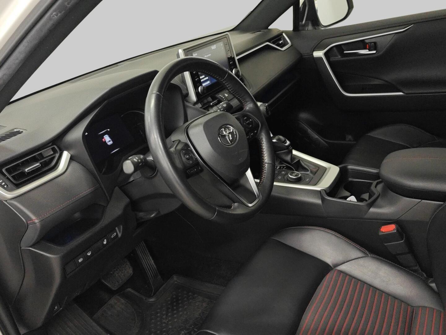 TOYOTA RAV4 PLUG-IN 2021