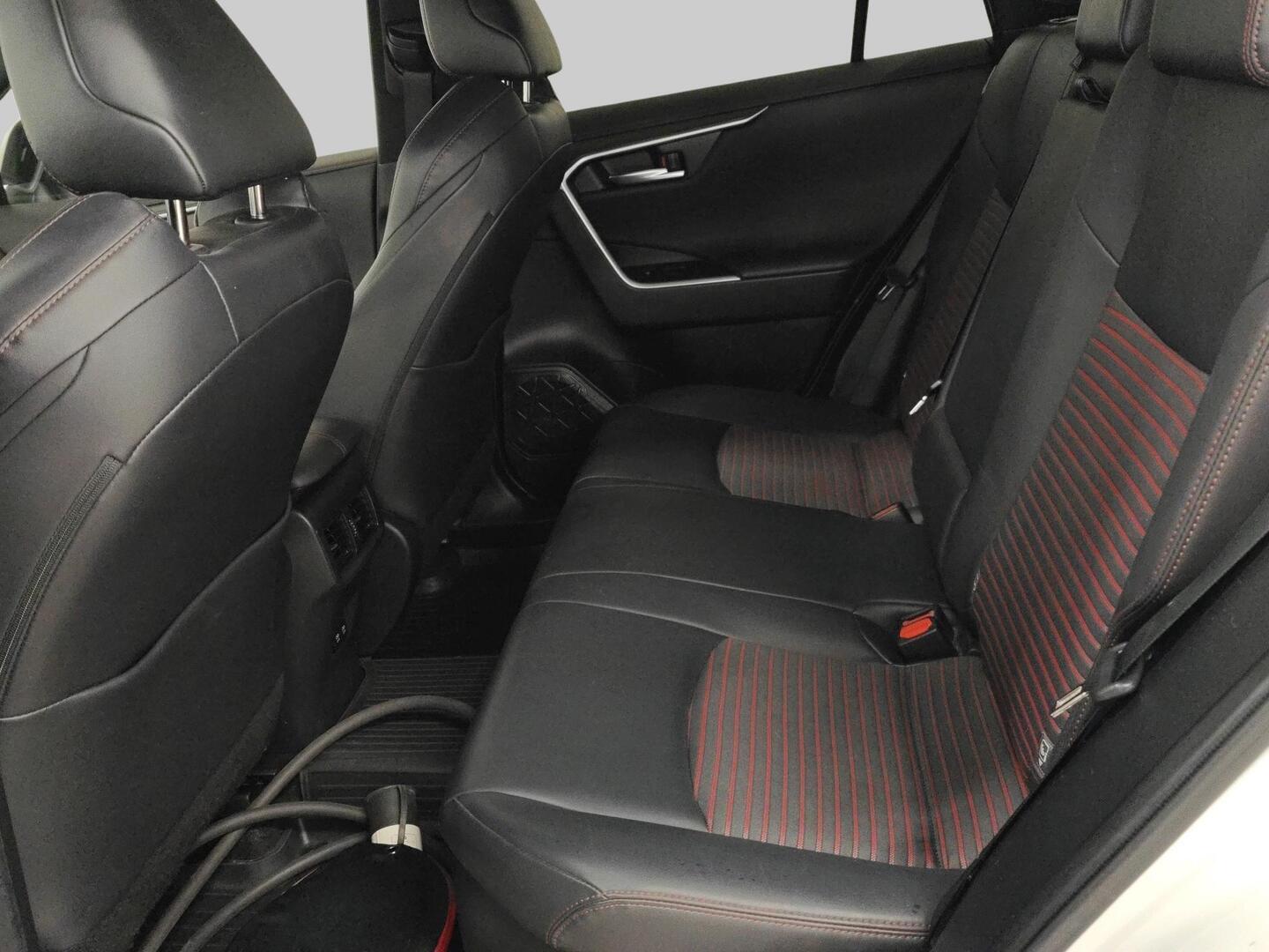 TOYOTA RAV4 PLUG-IN 2021