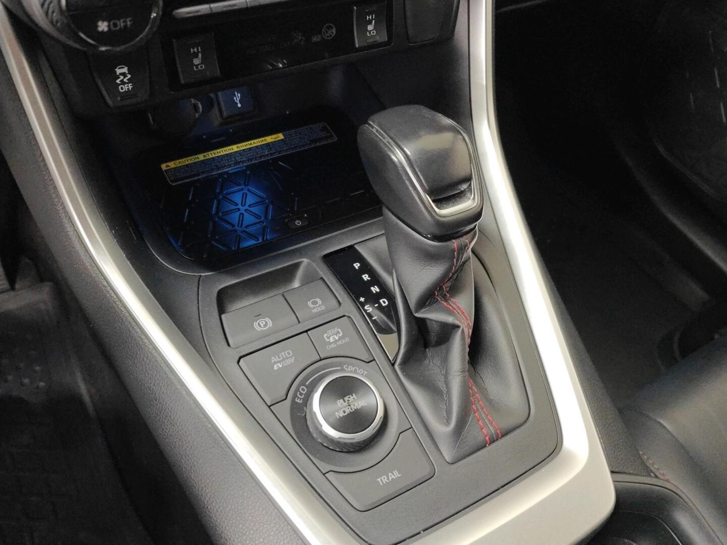 TOYOTA RAV4 PLUG-IN 2021