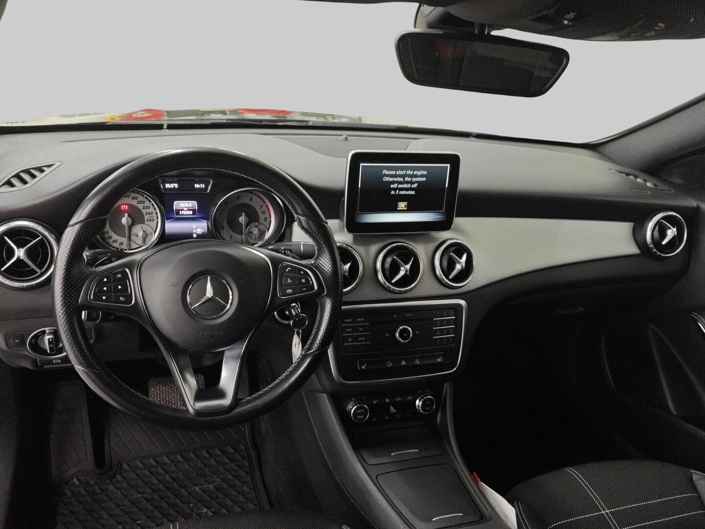MERCEDES-BENZ CLA 2015