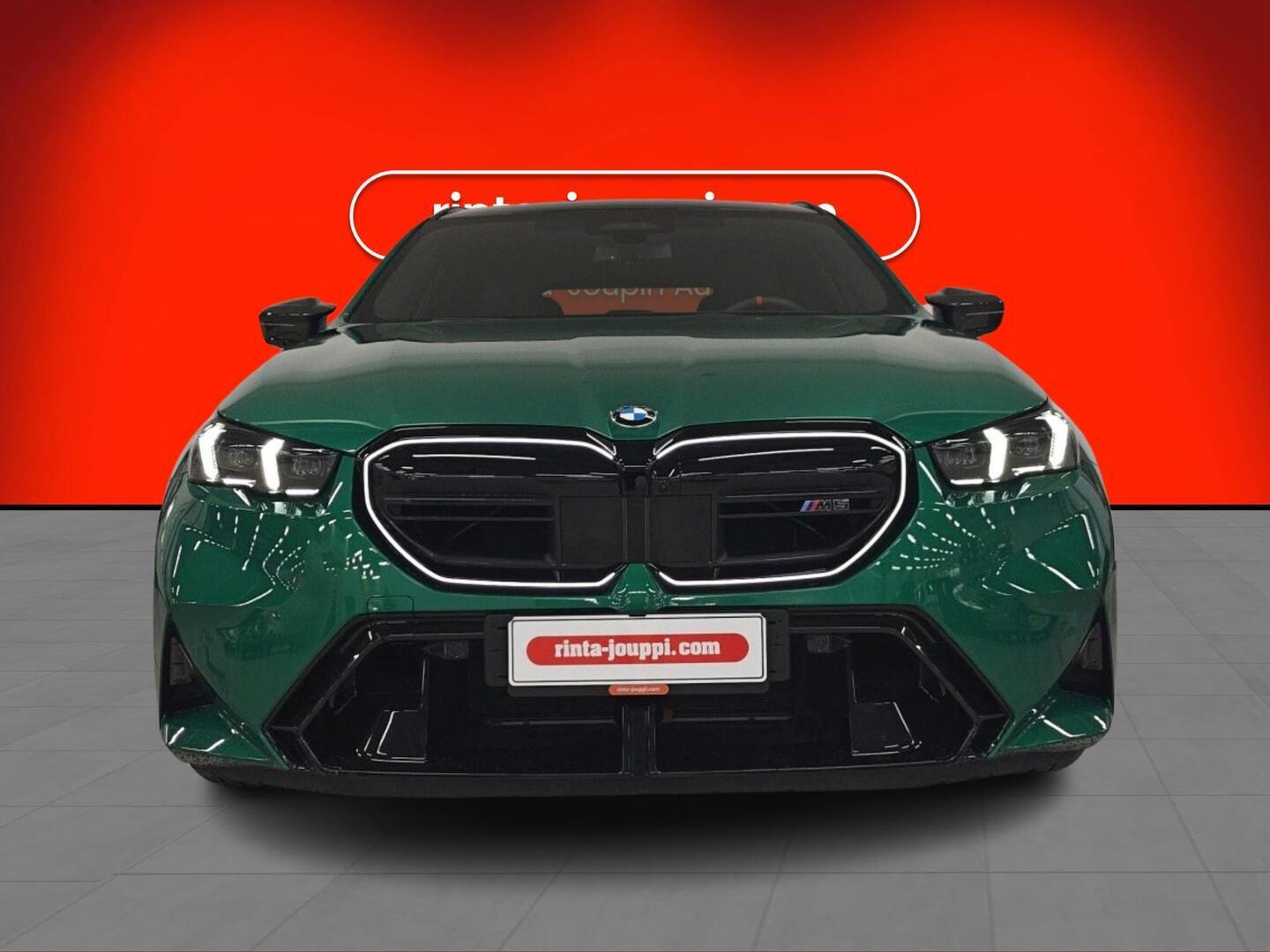 BMW M5 2025
