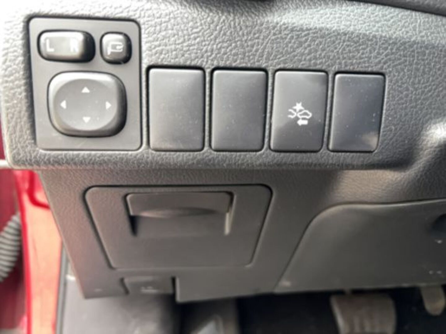 TOYOTA AURIS 2018