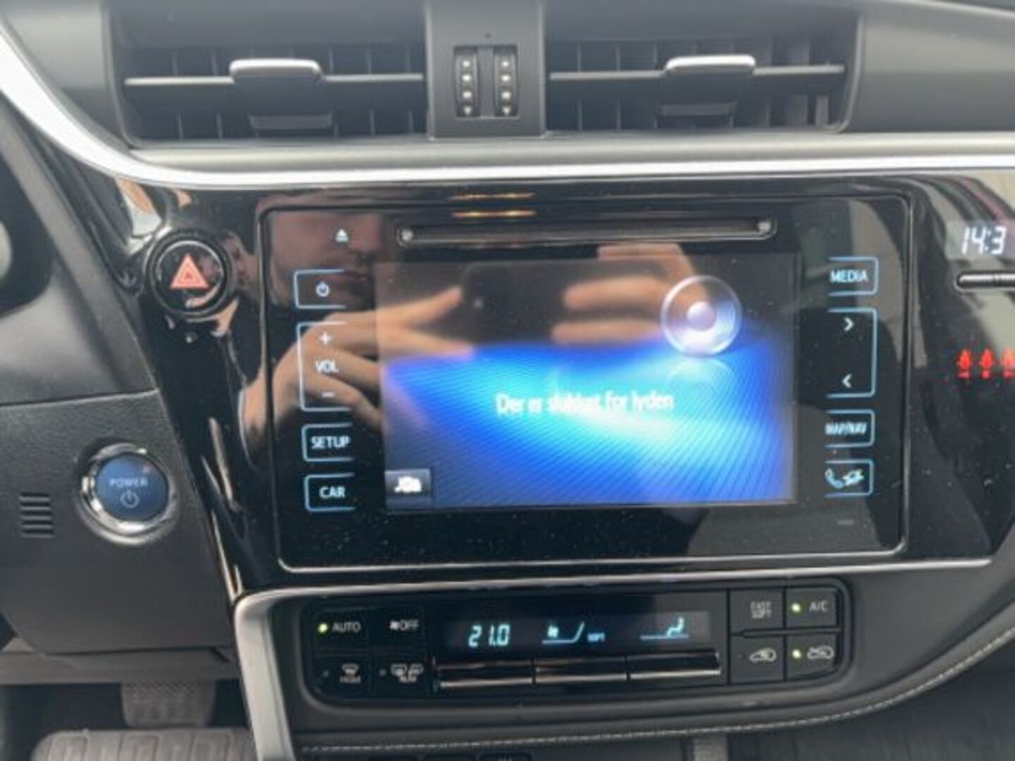 TOYOTA AURIS 2018