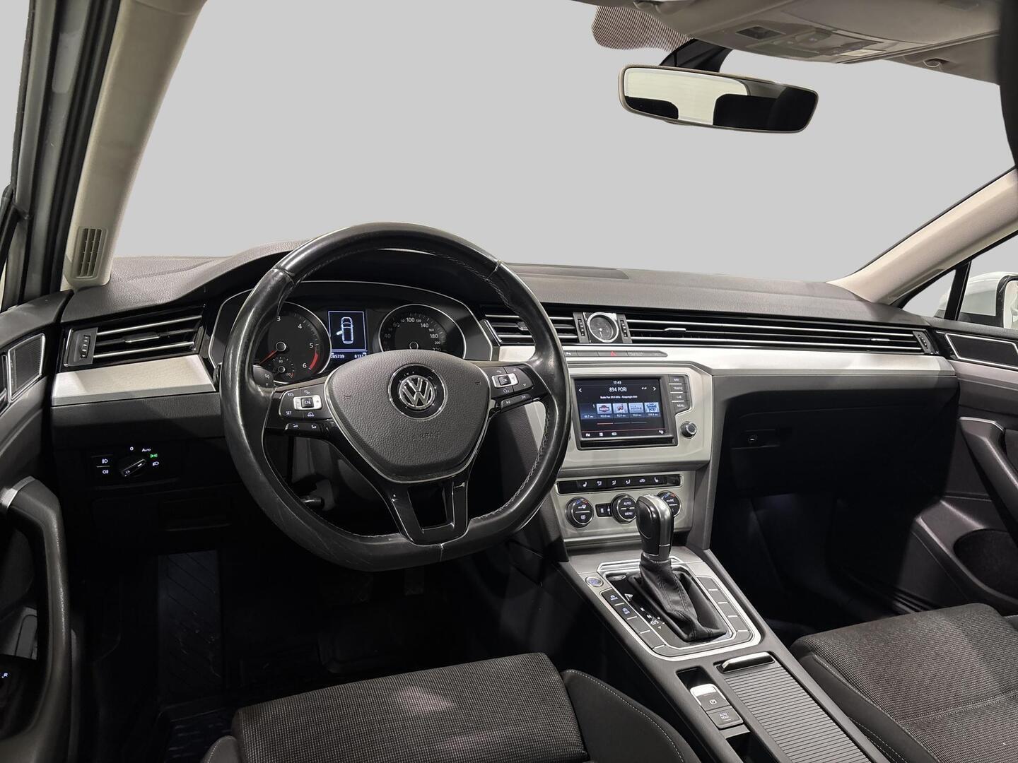 VOLKSWAGEN Passat 2015