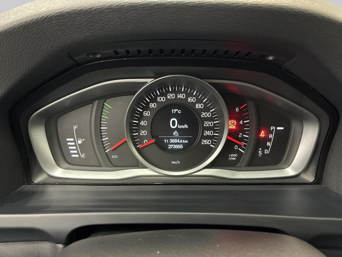VOLVO V60 2014