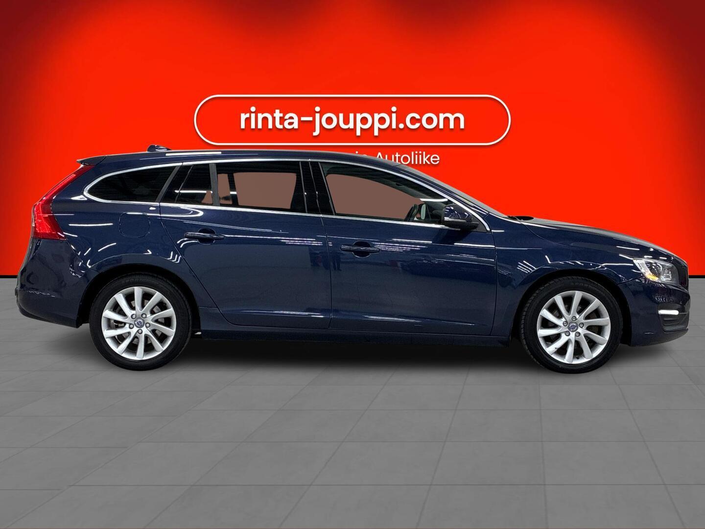 VOLVO V60 2014