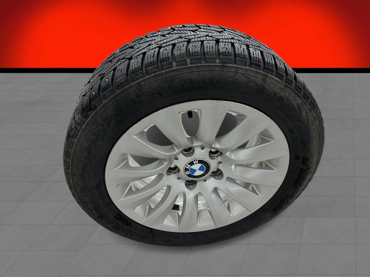 BMW 320 2013