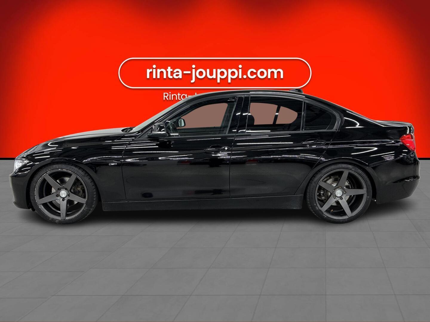 BMW 320 2013