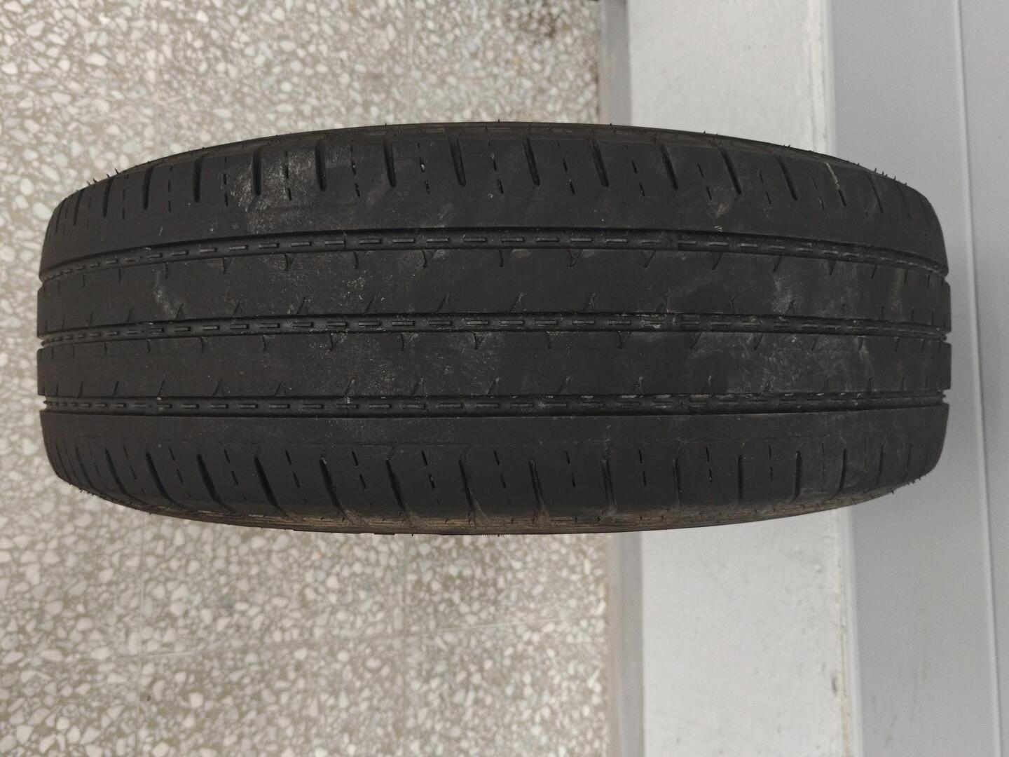 VOLKSWAGEN Caravelle 2012