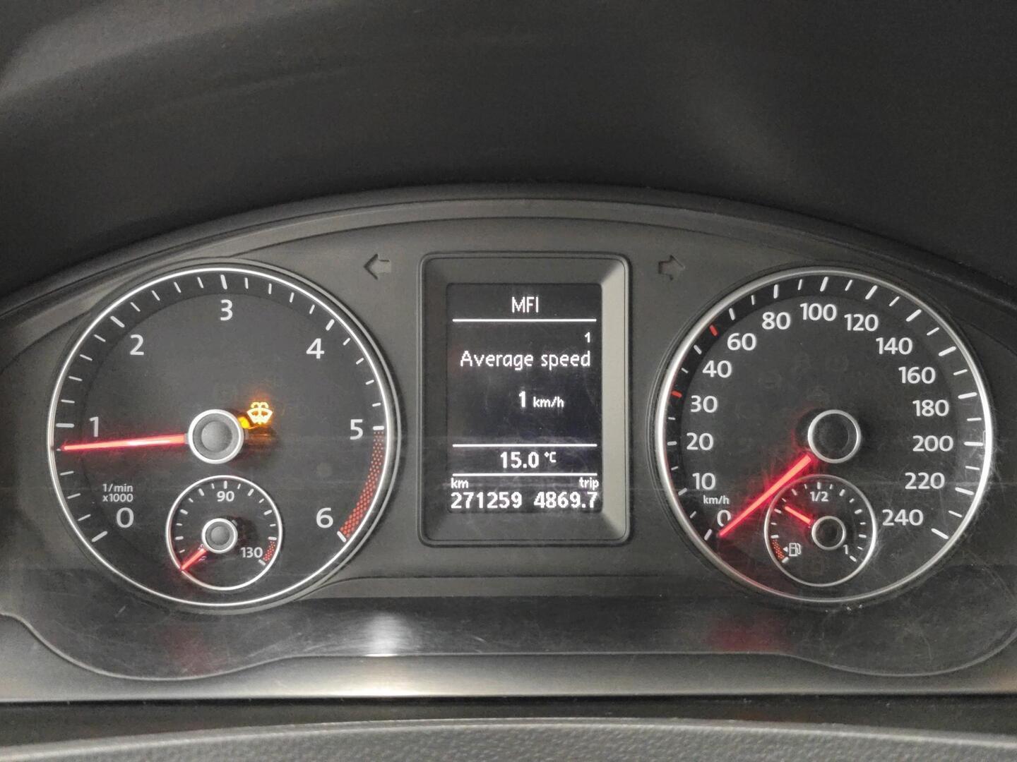 VOLKSWAGEN Caravelle 2012