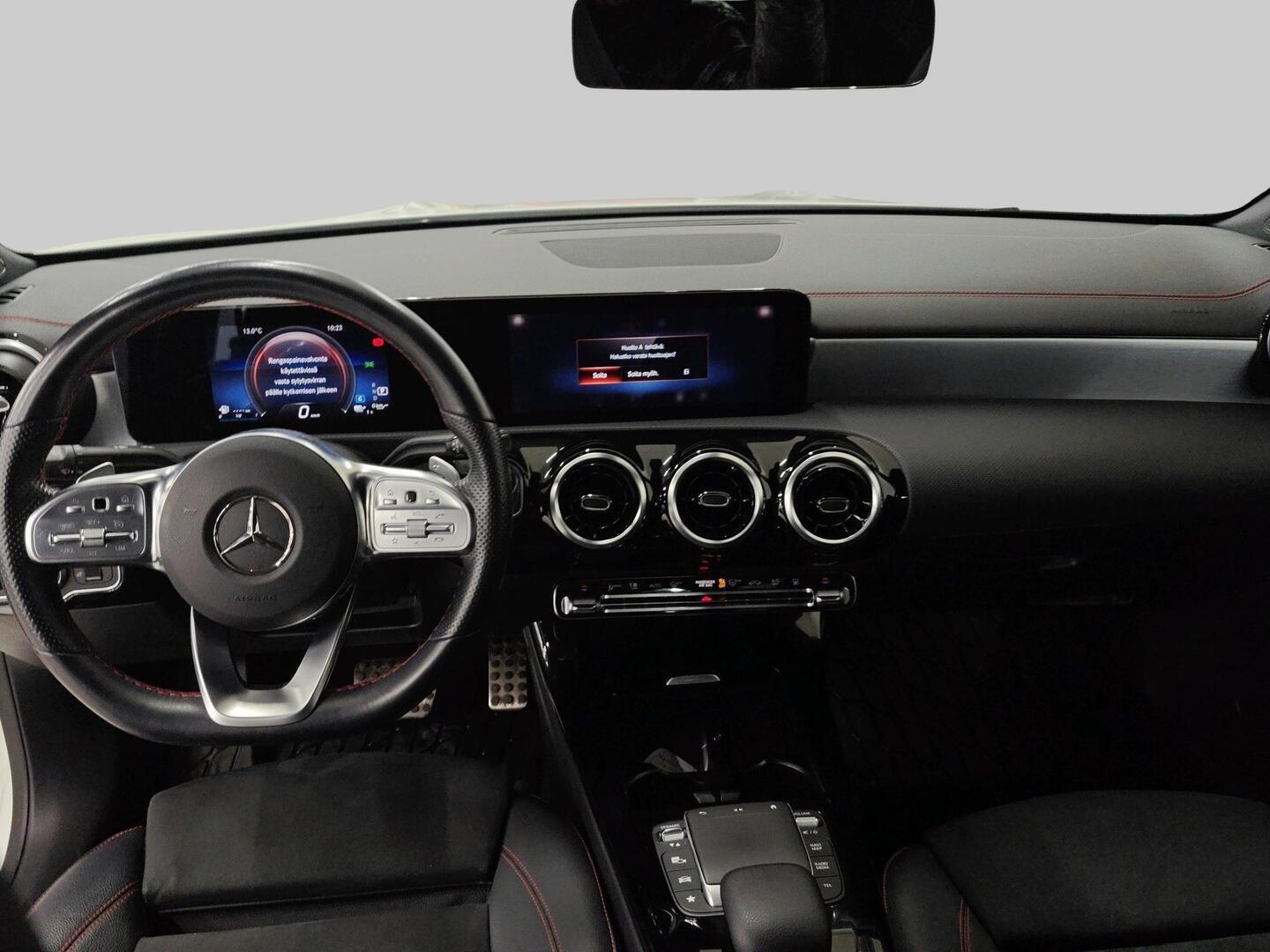 MERCEDES-BENZ CLA 2021