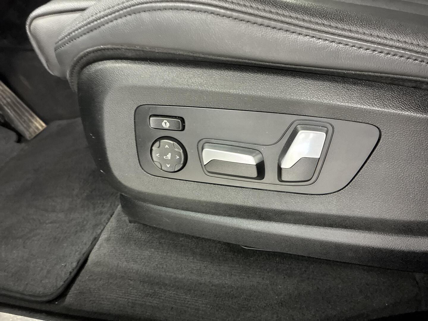 BMW X5 2021