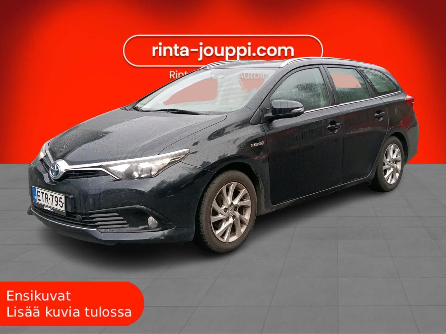 TOYOTA Auris 2017