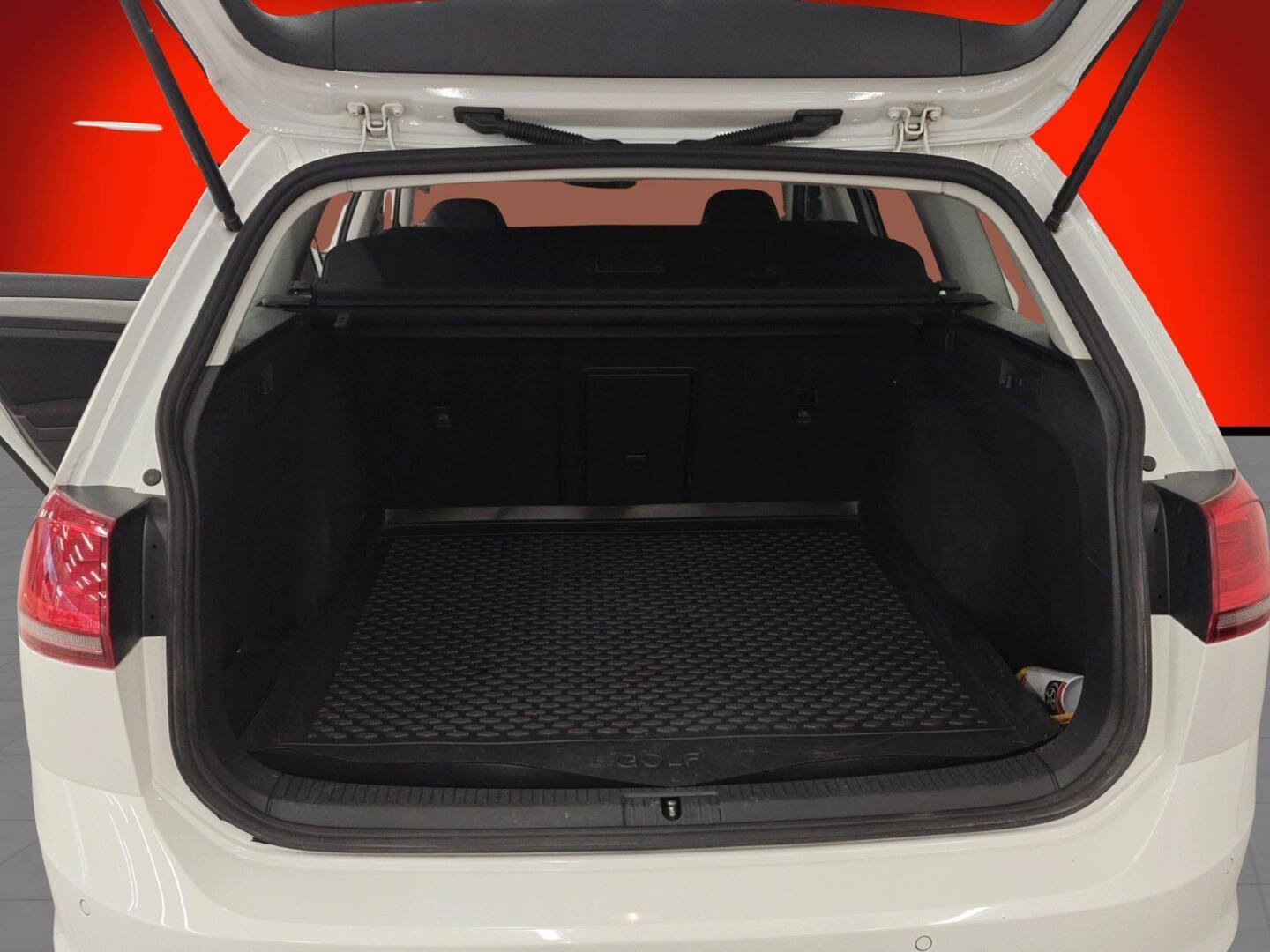 VOLKSWAGEN Golf 2017