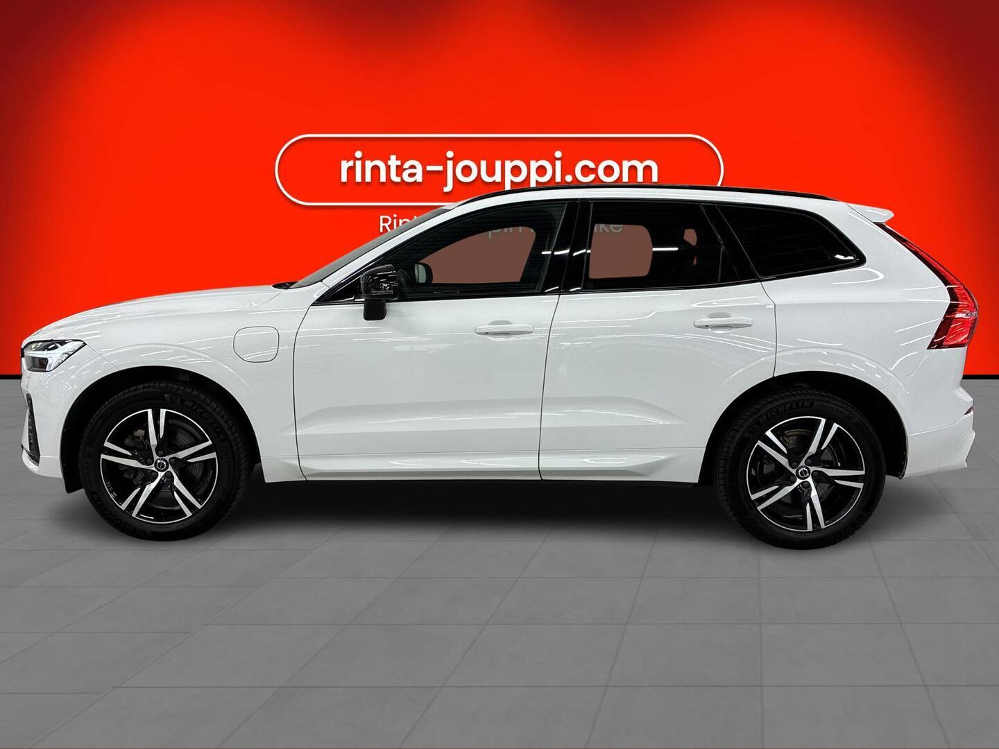 VOLVO XC60 2021