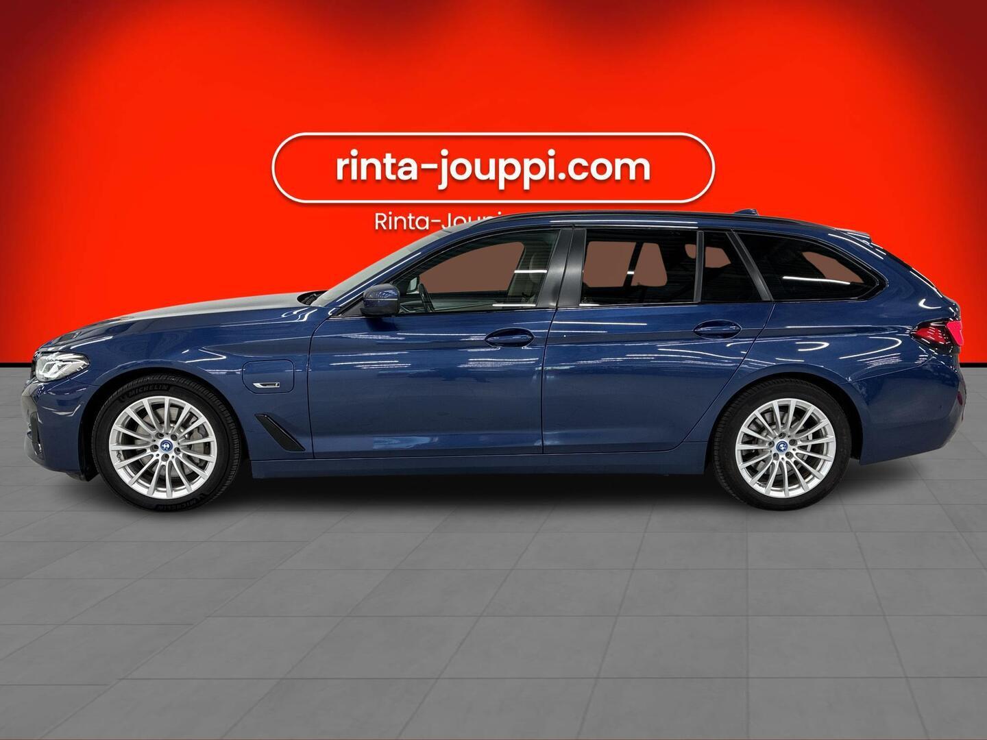 BMW 530 2022