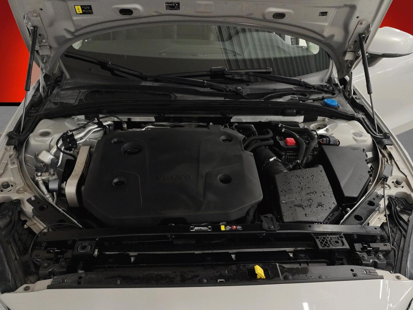 VOLVO V60 Cross Country 2022