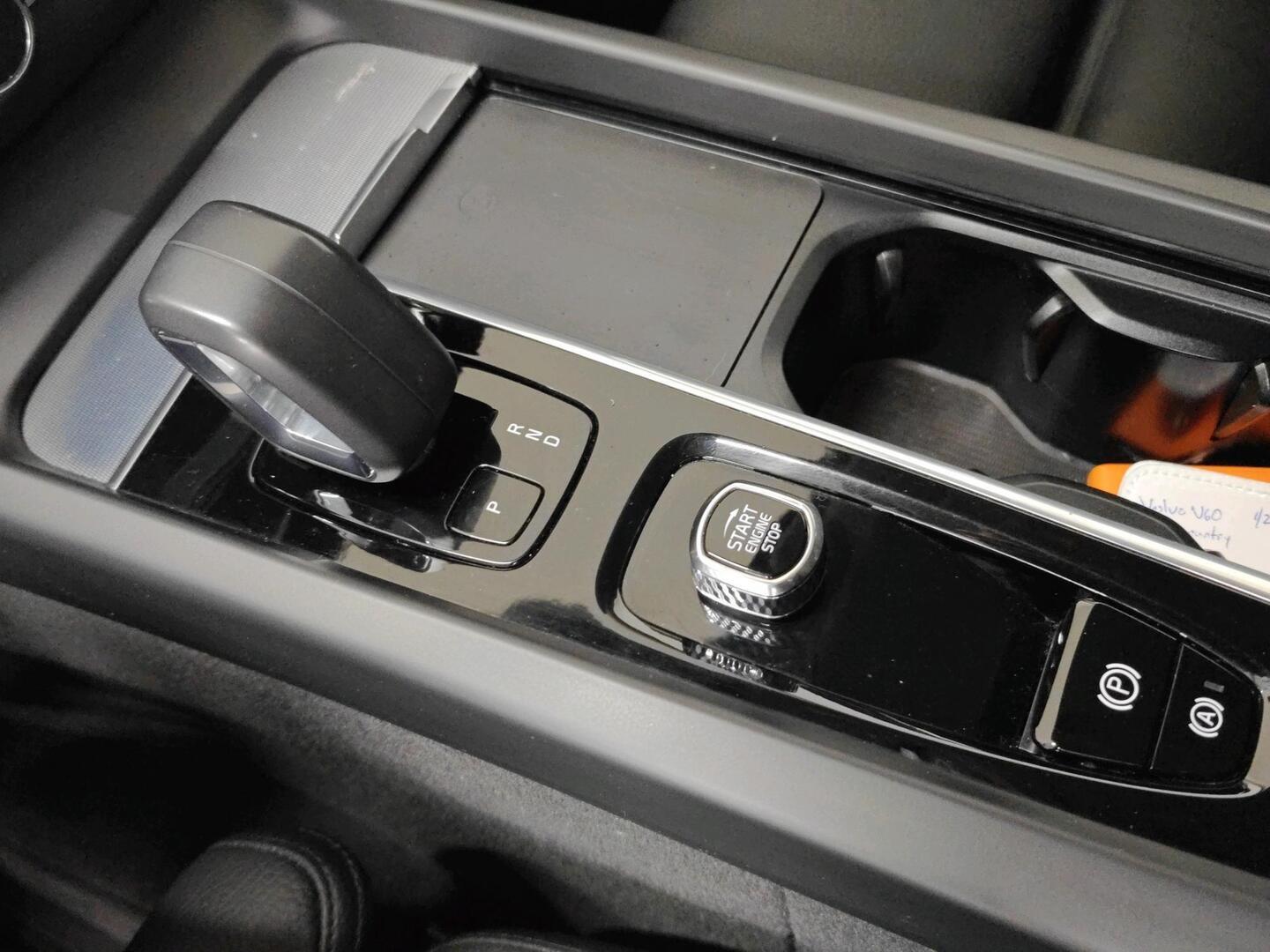 VOLVO V60 Cross Country 2022