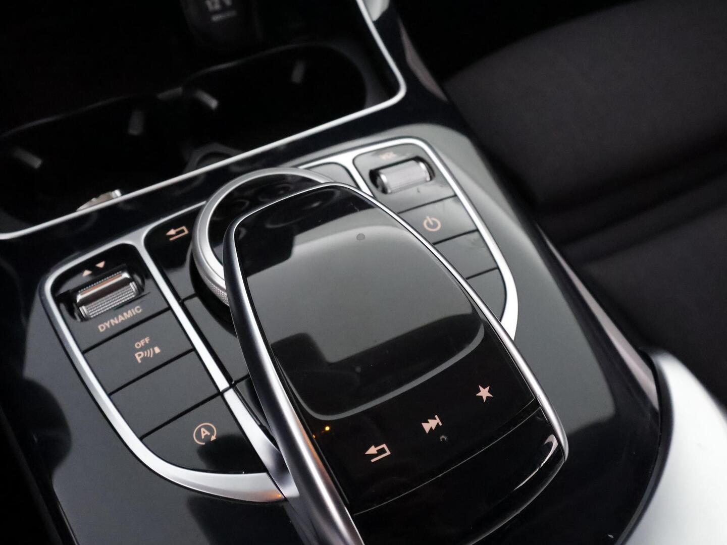 MERCEDES-BENZ C 2018
