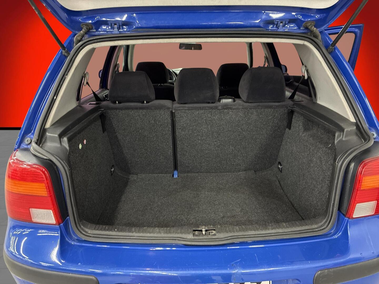 VOLKSWAGEN GOLF 1998
