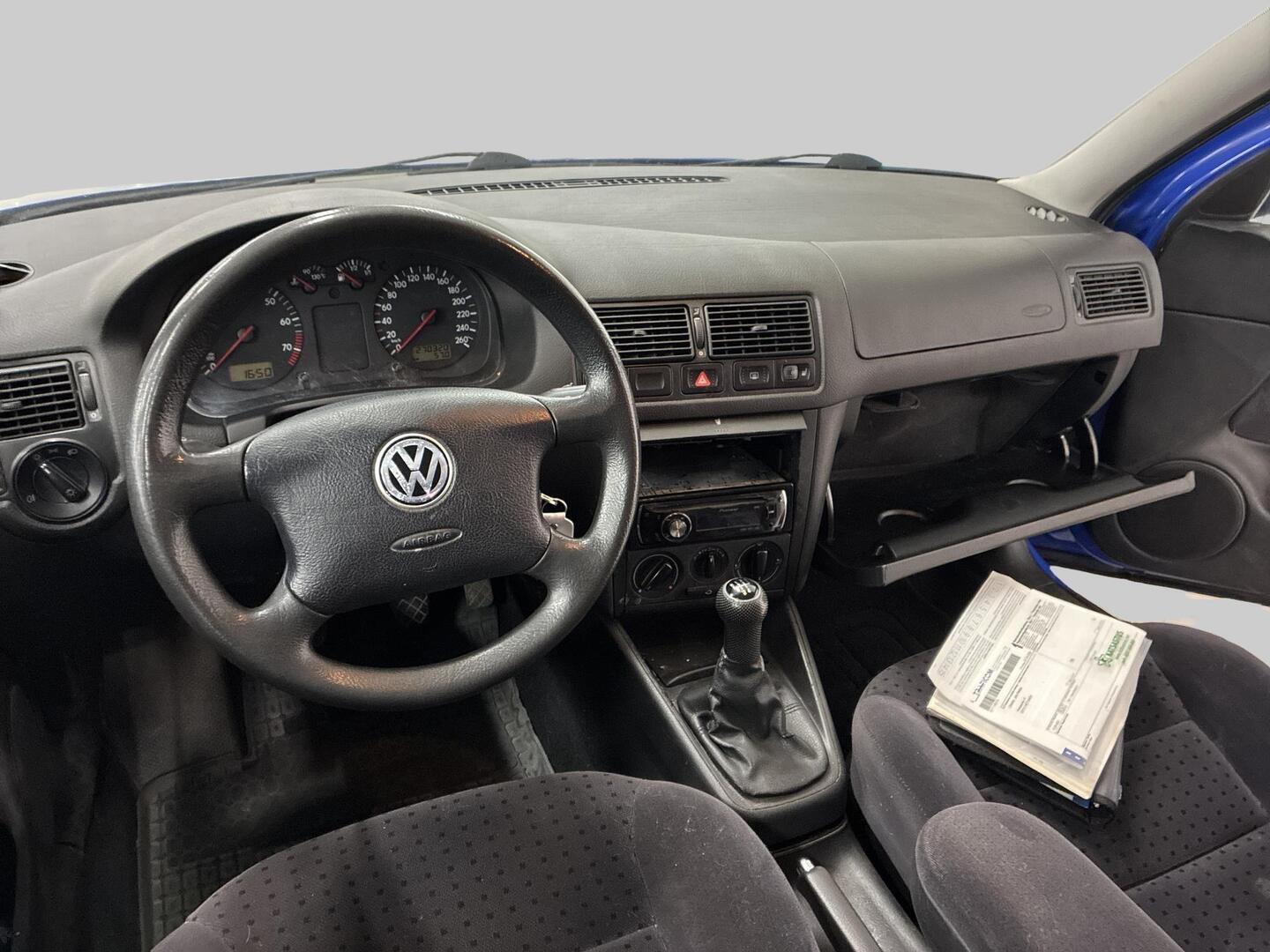 VOLKSWAGEN GOLF 1998