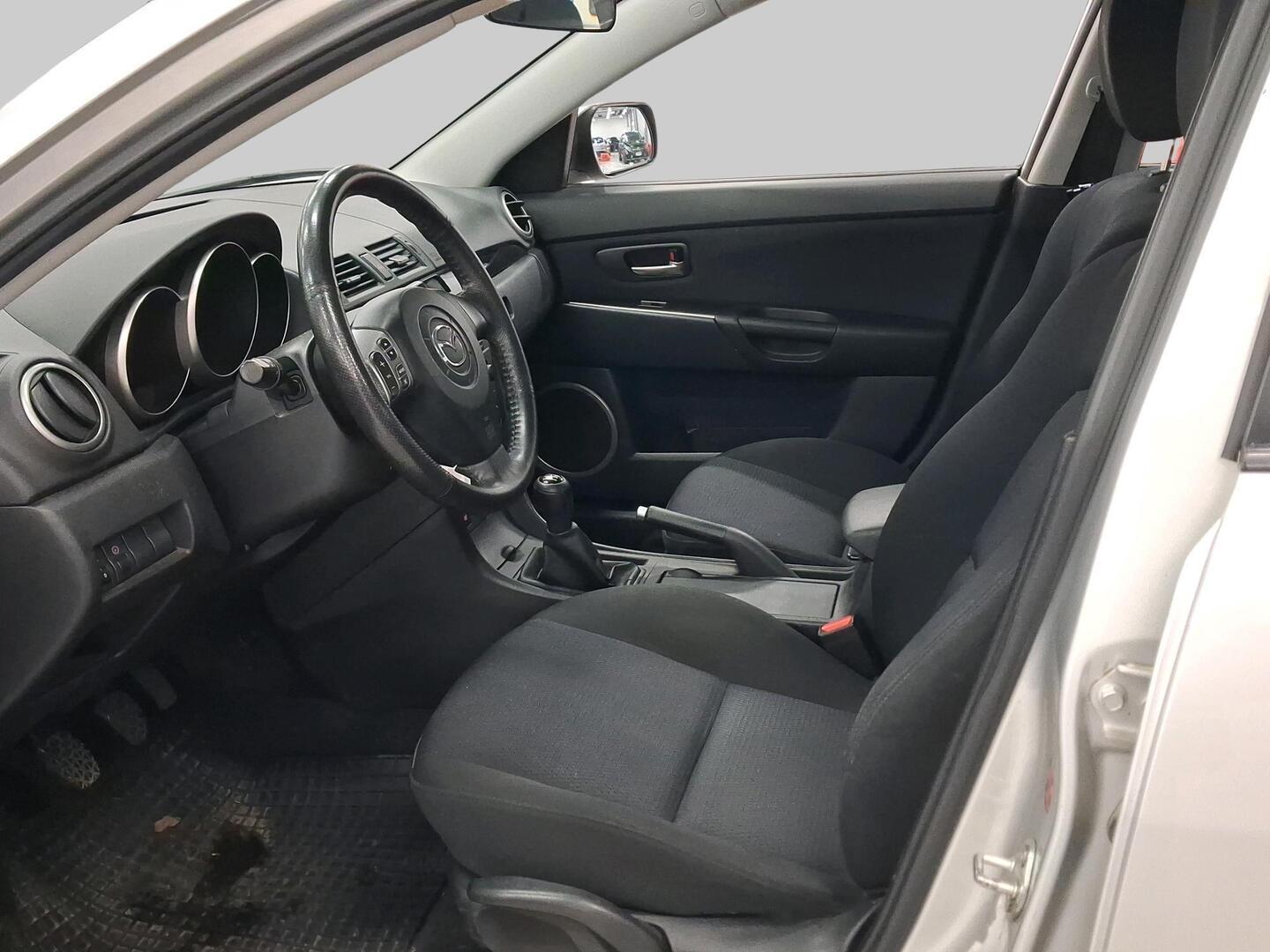MAZDA Mazda3 2008