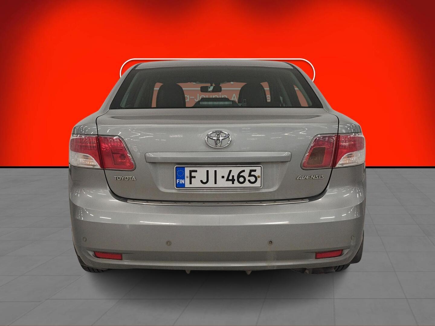 TOYOTA Avensis 2009