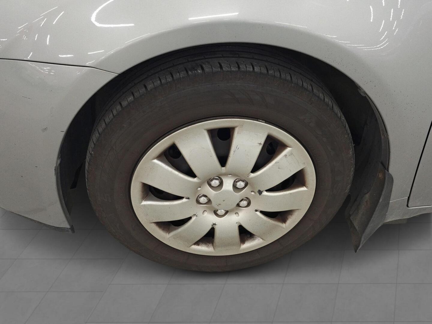 TOYOTA Avensis 2009