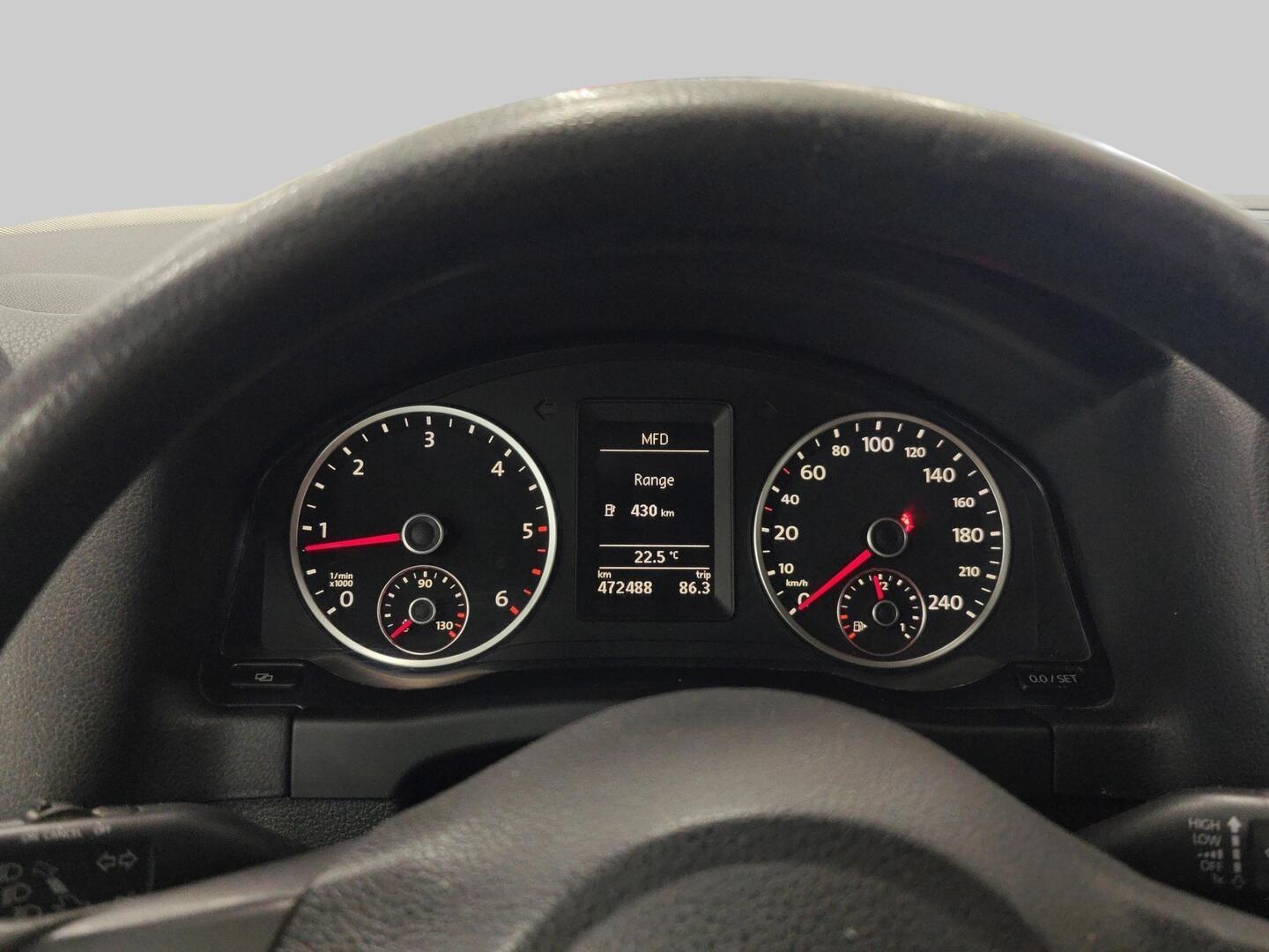 VOLKSWAGEN Tiguan 2011