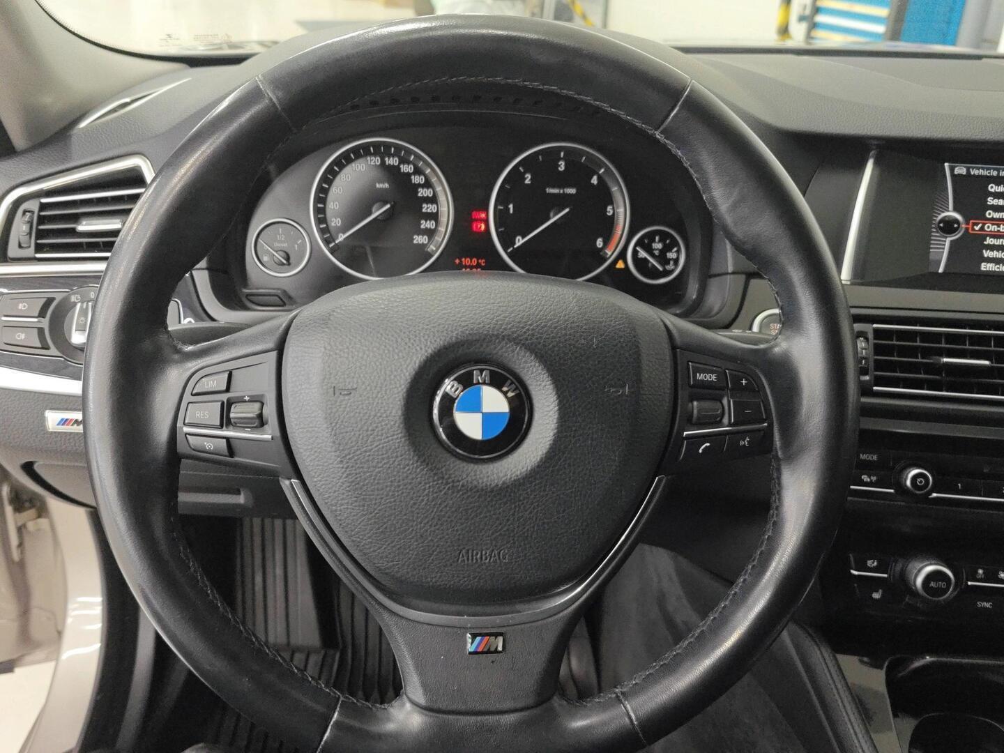 BMW 518 2014
