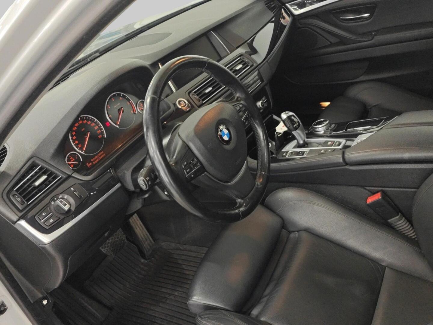 BMW 530 2014