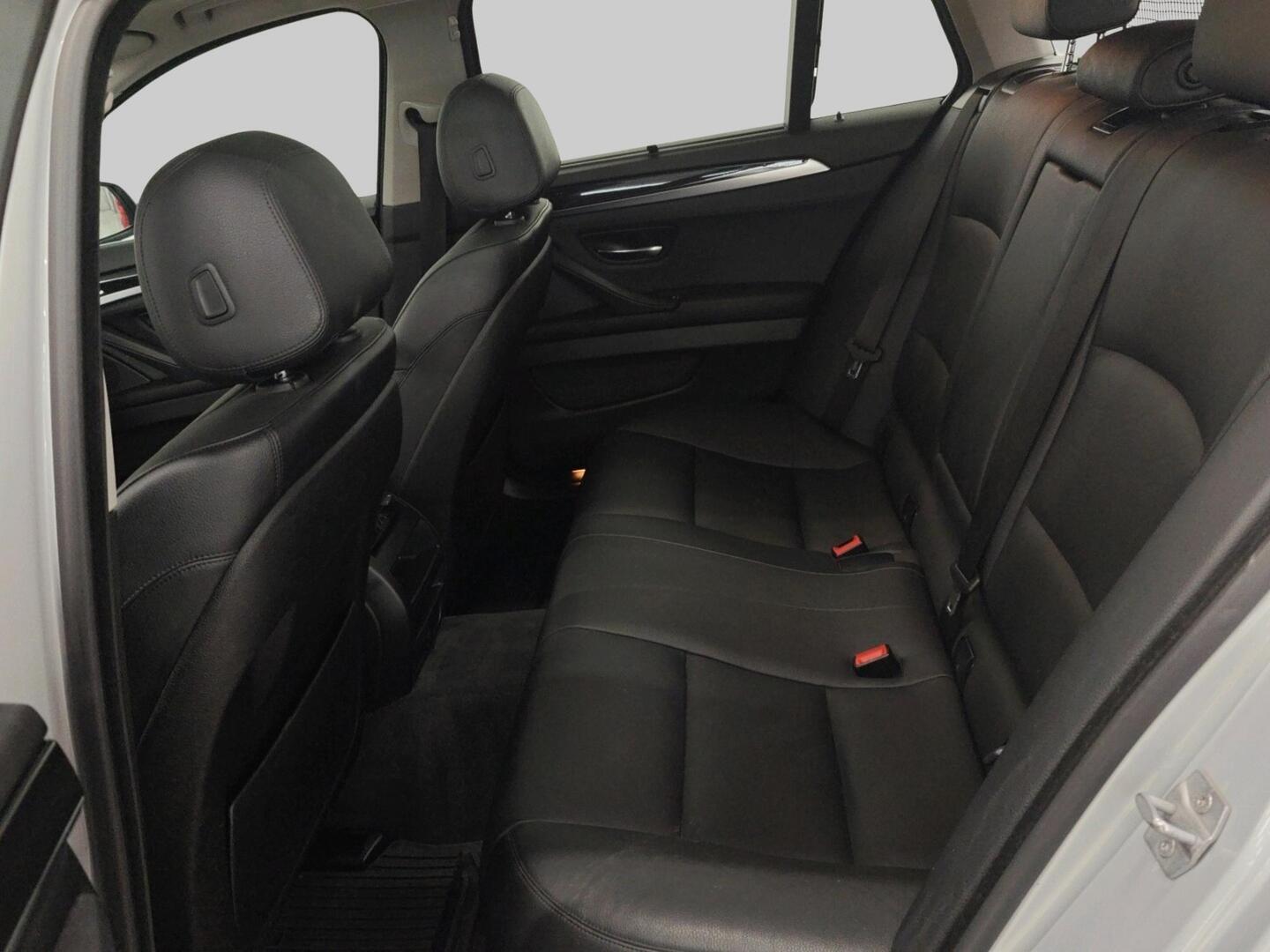 BMW 530 2014