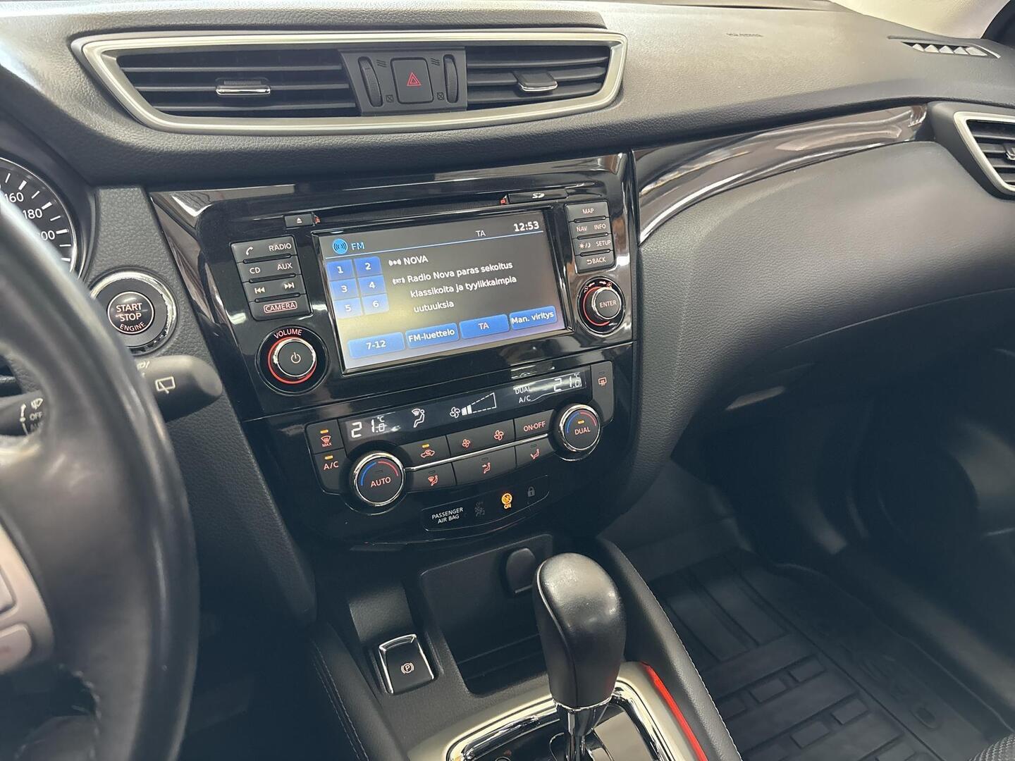 NISSAN Qashqai 2016