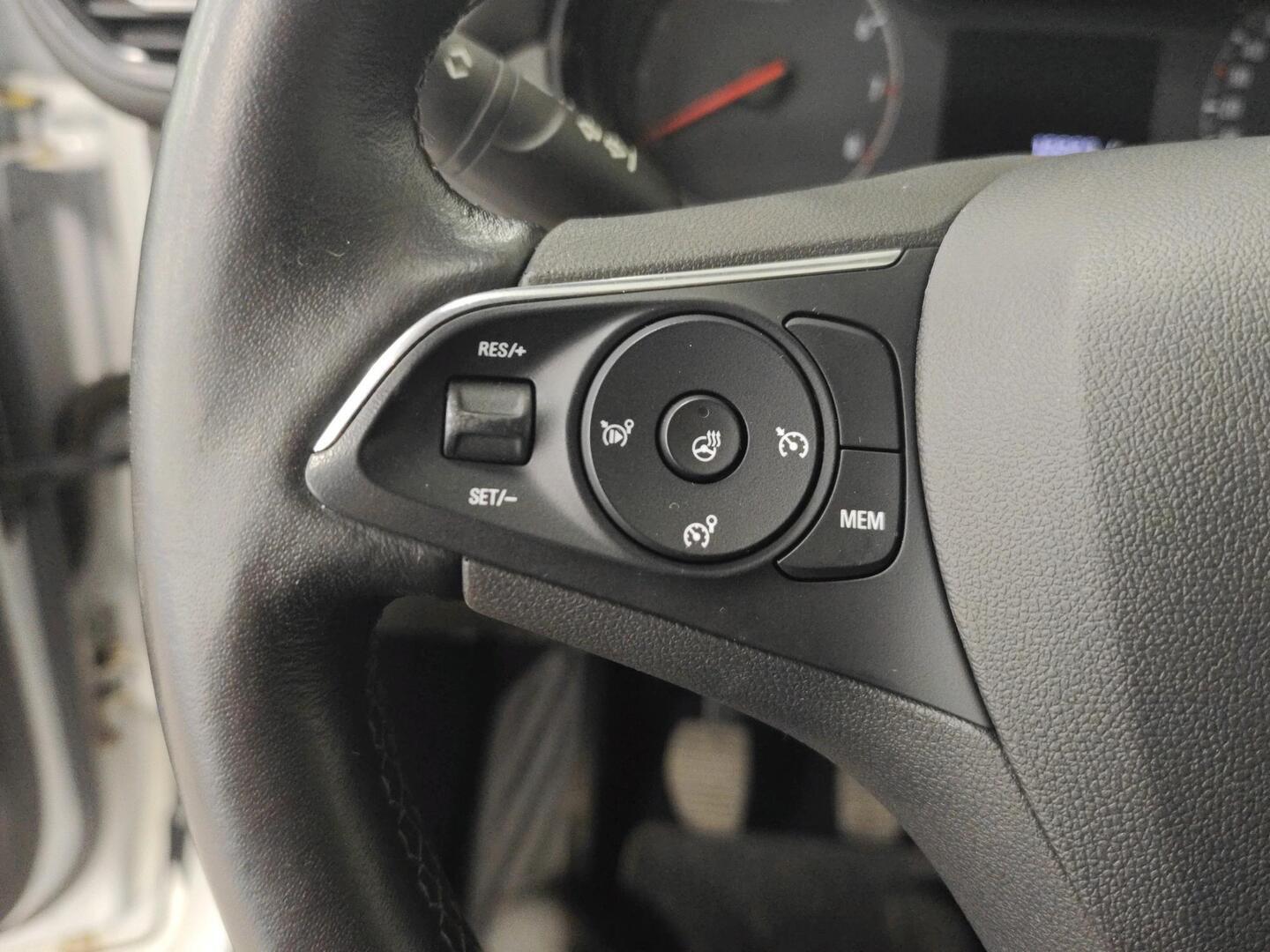 OPEL Crossland X 2018